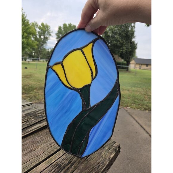Leaded Floral Stained Glass Yellow Tulip Sun Catcher Flower 7.5" X 14" Hand Made - Picture 1 of 13
